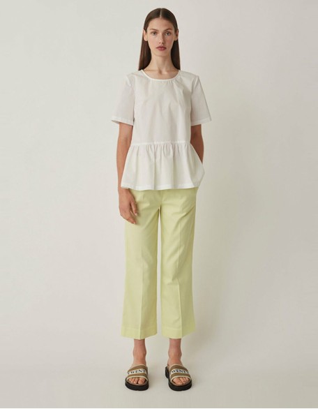 Costume pantalon en jean pour des looks polyvalents
